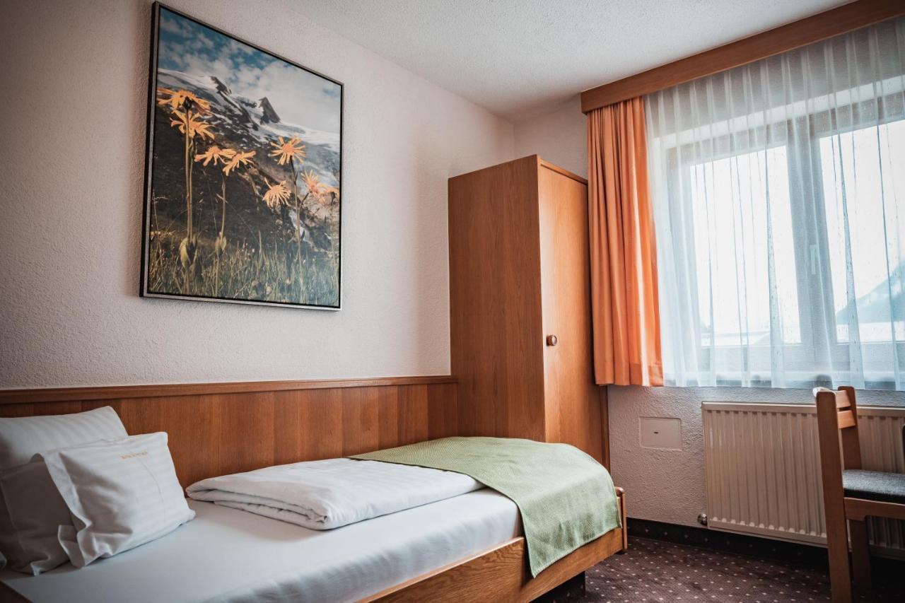 Hotel Garni Romantika Санкт-Леонгард-ім-Пітцталь Екстер'єр фото
