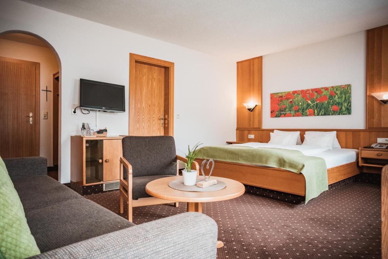 Hotel Garni Romantika Санкт-Леонгард-ім-Пітцталь Екстер'єр фото